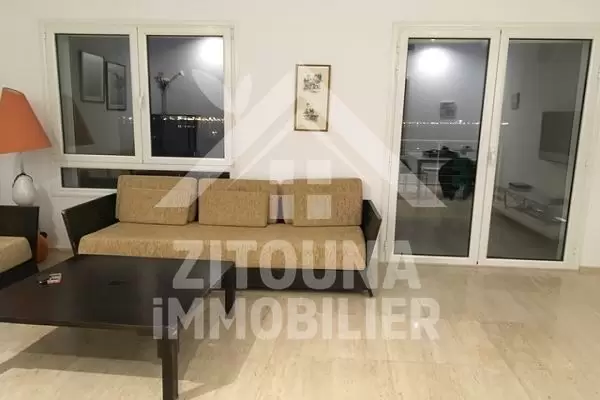 A louer bel appartement meublé