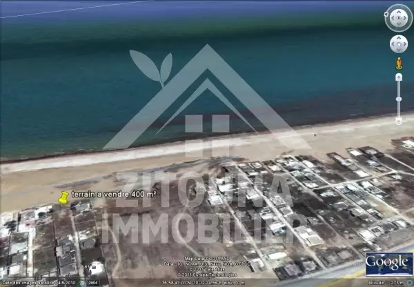 Terrain pied dans l\'eau à Raoued proche le port financier