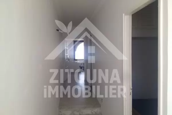 A louer bel appartement à La Marsa