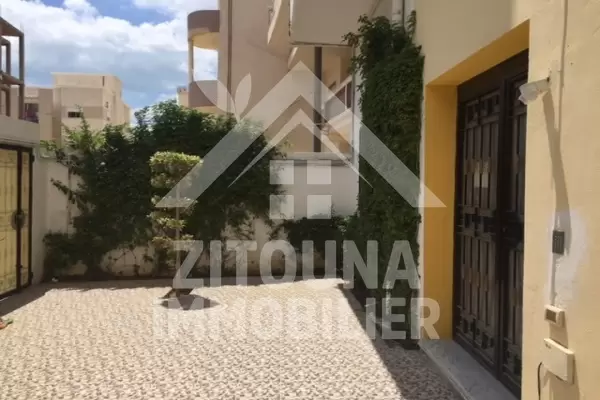 A vendre un bel appartement à Ain Zaghouan