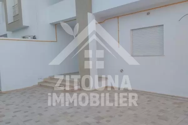 A louer un duplex nouvellement construit à Gammarth