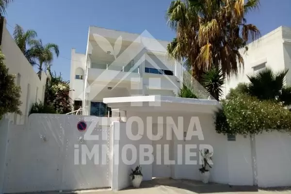 A louer un rez de chaussée à la Marsa Corniche