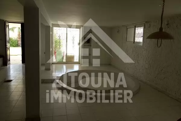 A louer un rez de chaussée à la Marsa Corniche