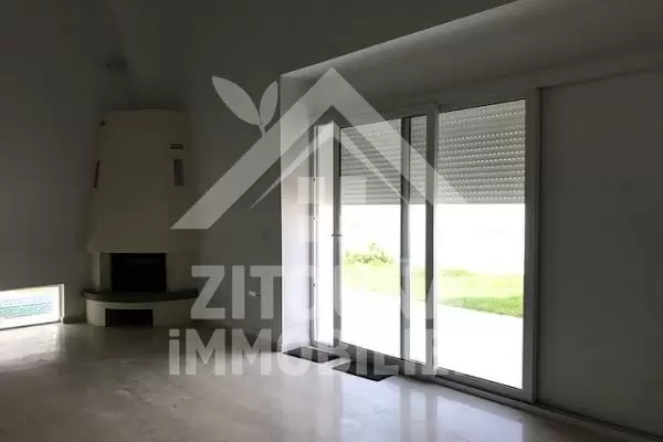 A louer une belle villa au Lac 2