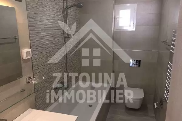 A louer un bel appartement au Golden Tulip