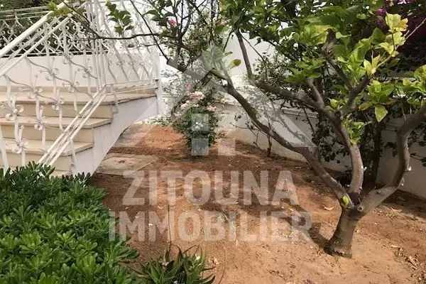 A louer une belle villa au Lac 1