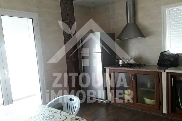 A vendre 3 appartements et un studio au 3ème étage à la corniche de Bizerte