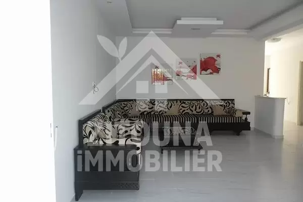 A vendre 3 appartements et un studio au 3ème étage à la corniche de Bizerte