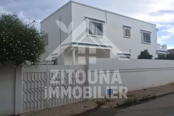 Villa a louer à la Marsa ville