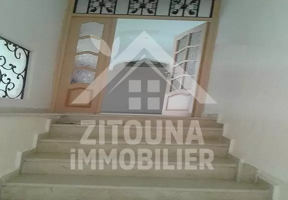 A vendre un appartement de 206 m2 à Kelibia