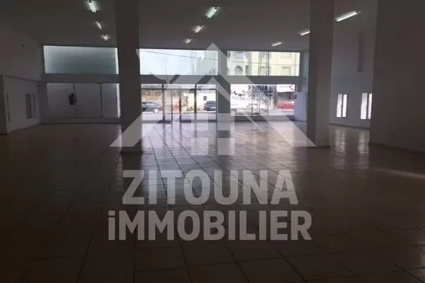 Un Entrepôt à louer à La Soukra