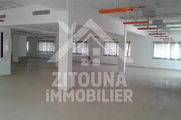 A louer un immeuble à usage bureautique