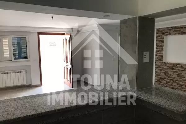 A louer un appartement sur la route de relais