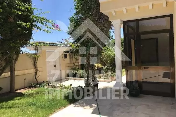 A vendre deux villas jumelées au Lac 1