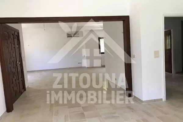 A vendre deux villas jumelées au Lac 1