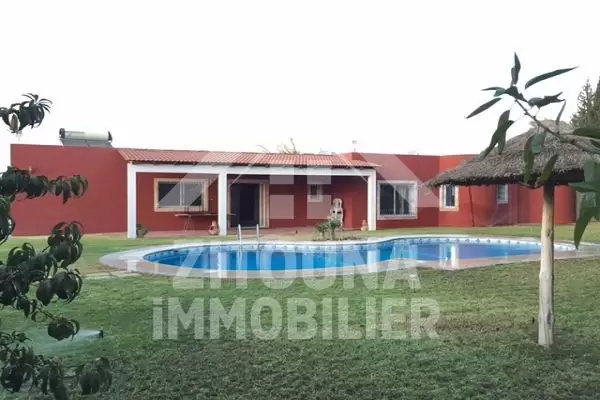 A Vendre à Mornag une villa