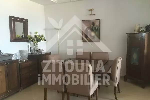 A vendre un bel appartement à La Marsa Plage
