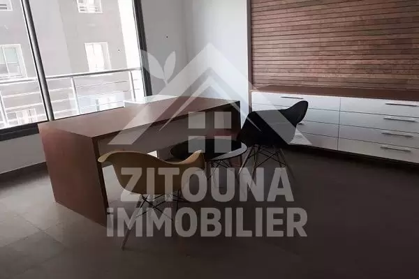 Bureau Medical pour la vente