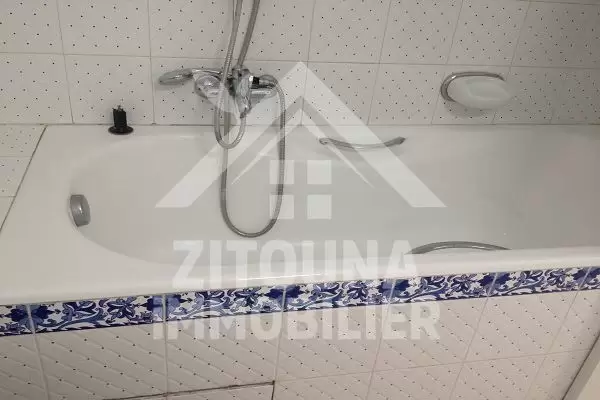 A louer un bel appartement à Lac 1