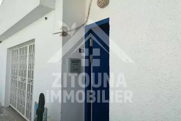 A louer un local à usage bureautique à la Marsa Plage