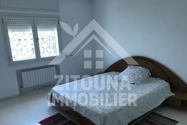 A louer un étage de villa à cité des juges