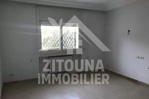 A vendre un bel appartement au Menzeh 8