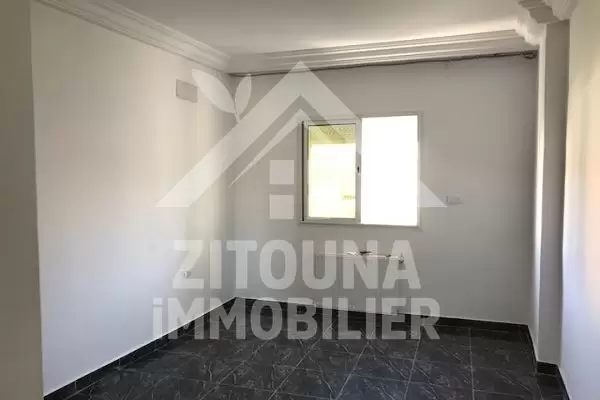 A louer un étage de villa nouvellement construit à Sidi Daoued