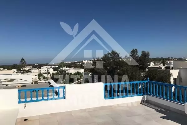 A louer un duplex de trés haut standing à Gammarth Supérieur