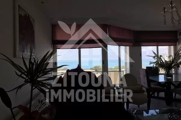 A louer un bel appartement avec vue sur mer à Gammarth Palace