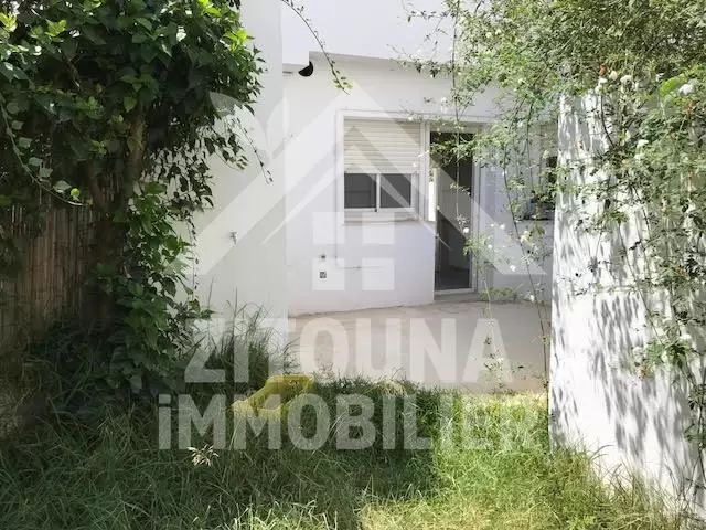 A vendre une superbe villa contemporaine au bord de la mer entièrement rénovée en 2017 à Rafraf Bizerte