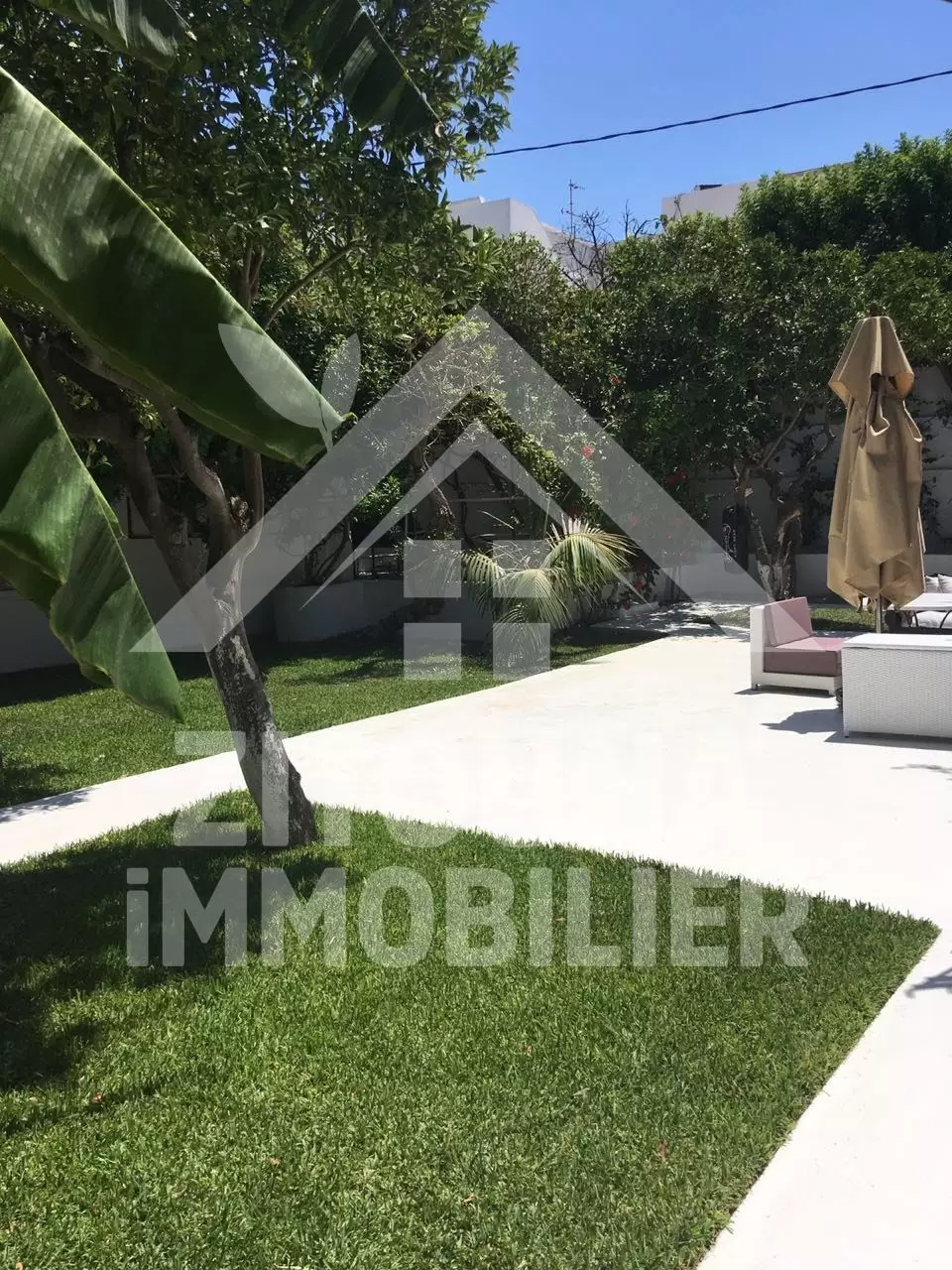 A vendre un terrain de 840 m2 à Hammamet Sud