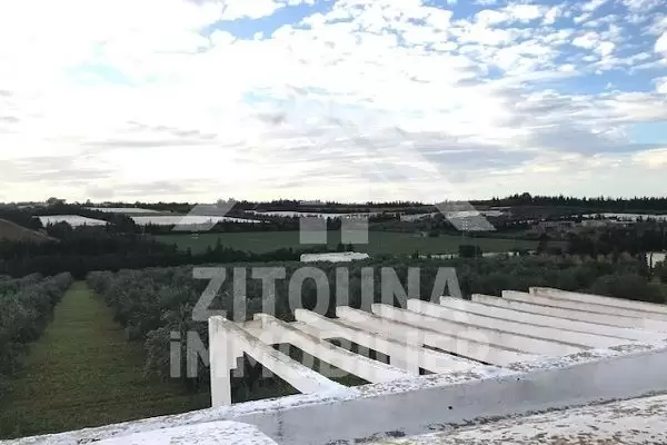 A vendre une ferme à Morneg de 11 Hectars
