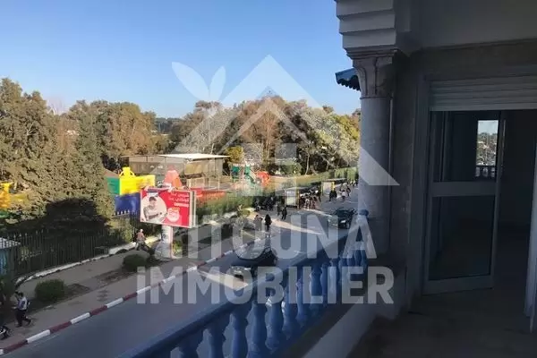 A louer bel appartement à la marsa