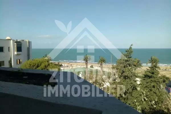 A louer un bel appartement avec vue sur mer à la Marsa Plage