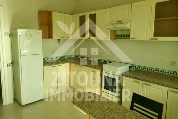 A louer un bel appartement avec vue sur mer à la Marsa Plage