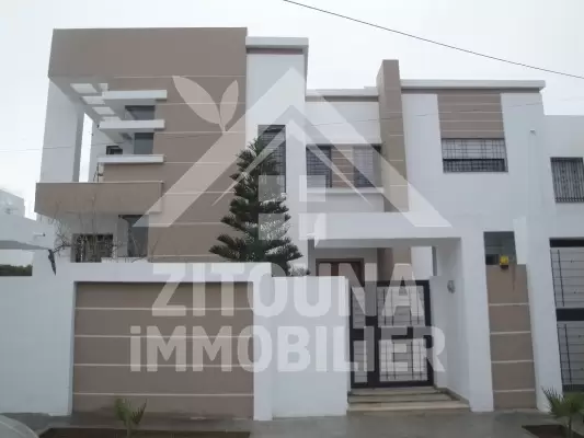 Un beau Rez de chaussée a louer