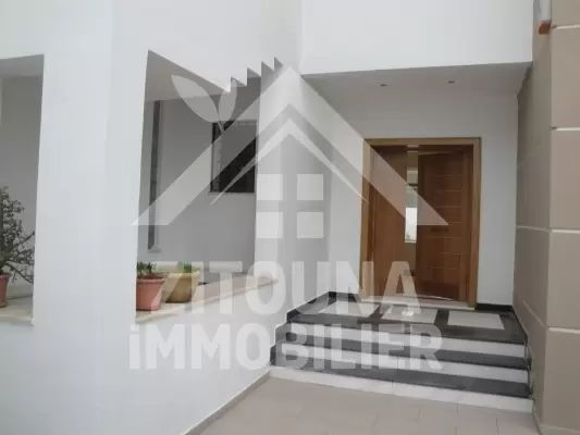 Un beau Rez de chaussée a louer