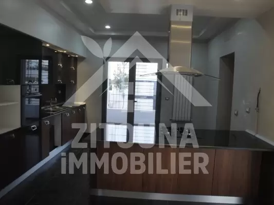 Un beau Rez de chaussée a louer