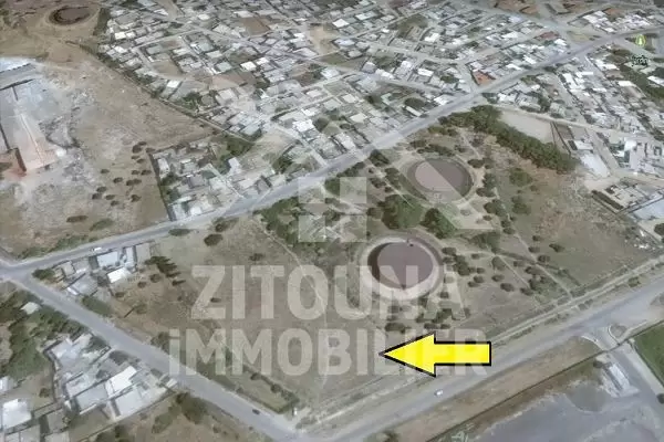 A vendre un terrain de 4564 m² à la pêcherie (moins de 10 minutes de Bizerte)