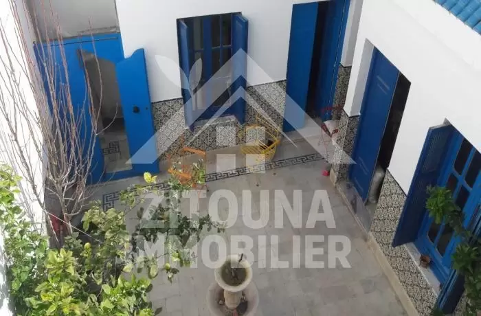 A louer une maison typique style arabesque à Sidi Bousaid