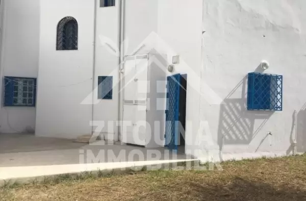 A louer un beau duplex à cité khalil