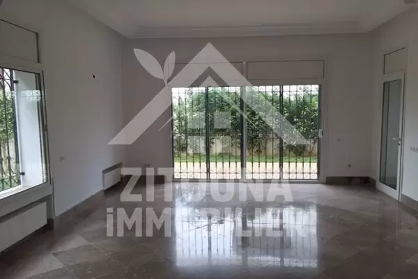 A louer un appartement à La Marsa les pins