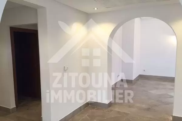 A louer un appartement à La Marsa les pins