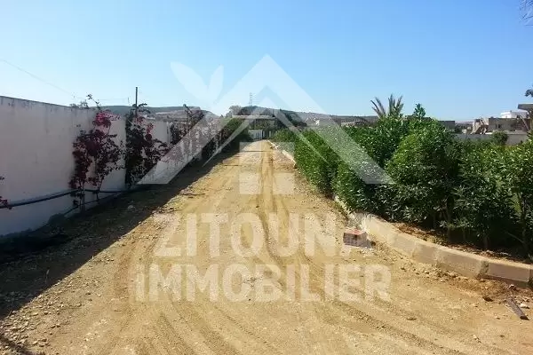 A vendre un terrain à Borj Touil