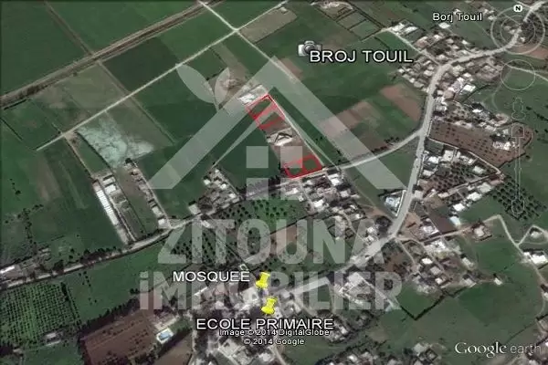 A vendre un terrain à Borj Touil