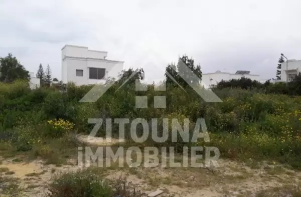 Une opportunité d'investissement pour un terrain à vendre à la Marsa dans un quartier résidentiel