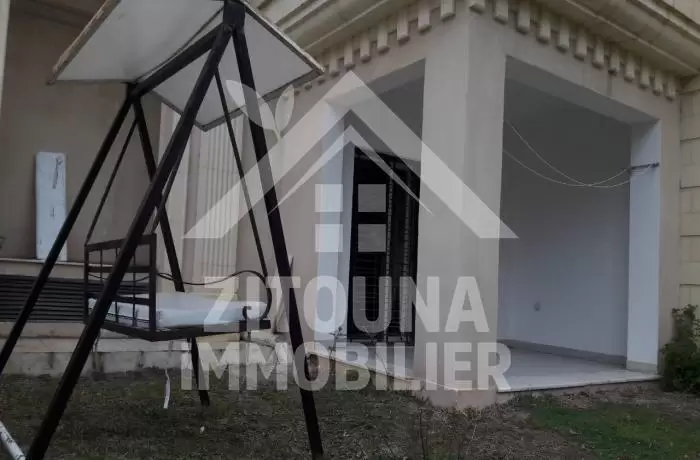 A louer un appartement luxueux de haut standing aux berges du lac