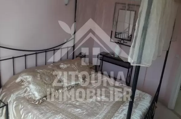 A louer un étage de villa à la Marsa Route de Relais