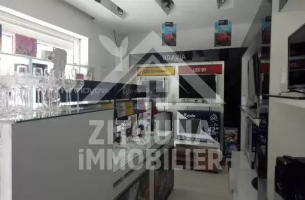 A louer un local commercial à la Marsa plage