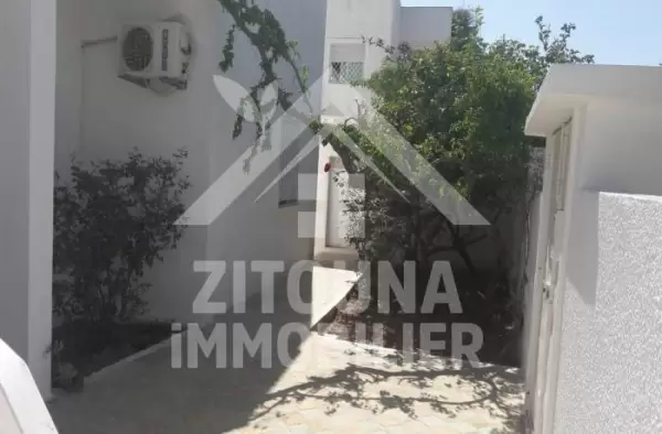 A louer un étage de villa à Sidi Daoud